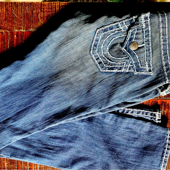 True Religion Ice Wash Straight Leg Jeans - Picture 14 of 14